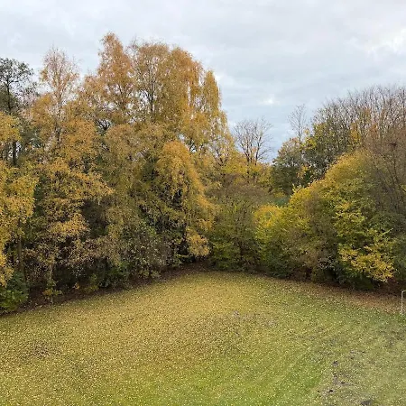 Modern Apartment With Excellent Transport Links To Hamburg Niederdorla