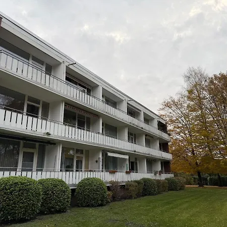 Modern Apartment With Excellent Transport Links To Hamburg * Niederdorla