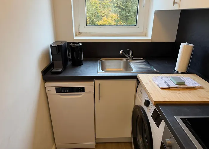 Modern Apartment With Excellent Transport Links To Hamburg * Niederdorla